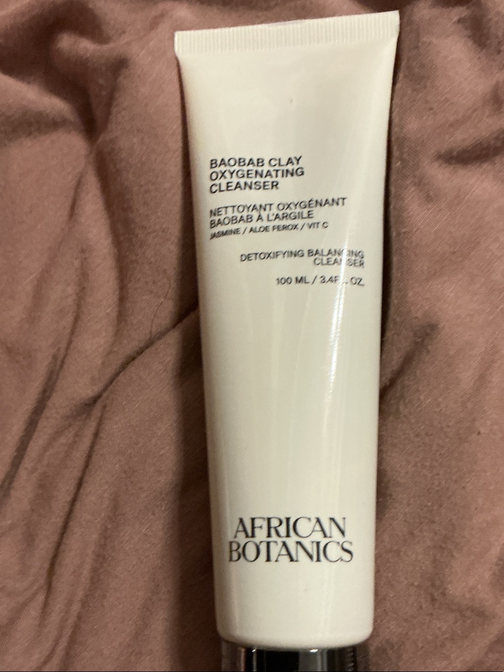 African Botanics Baobab Clay Oxygenating Cleanser —